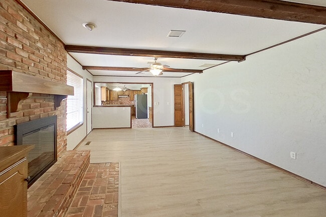 Photo - 1205 Mockingbird Ln