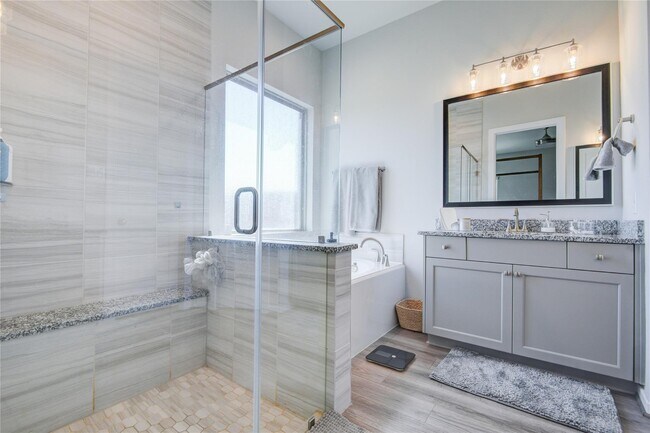 Photo - 7314 Kingbird Cv Ct