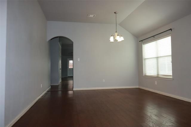 Photo - 205 Cedar Crk Dr