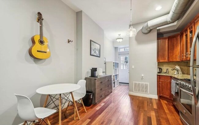 Photo - 96 Bowers St Unit 1L