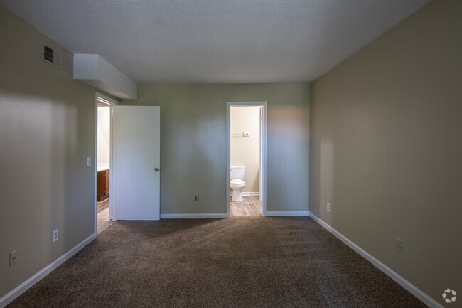 2BR, 2BA -1,363SF - Primary Bedroom - Park Knoll