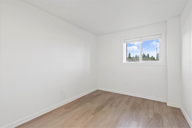 Centennial Pines Apartments