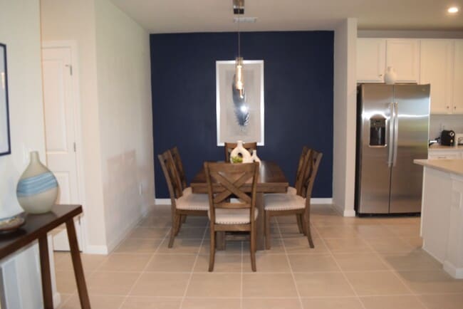 Photo - Stunning and elegant fully furnished 3/2/2 villa with Pool, hot tub & Lake views