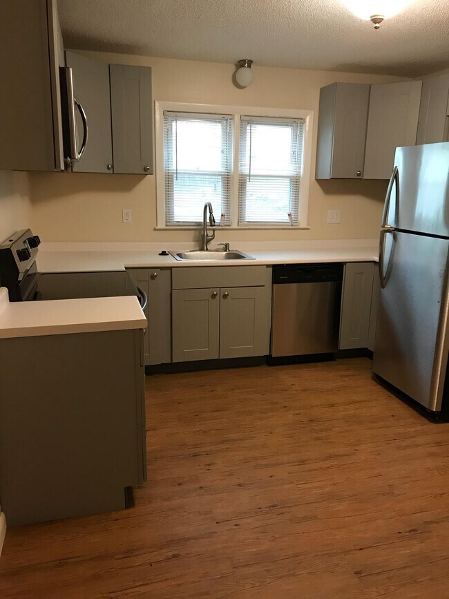 Photo - 118 Woodland St Unit 1st