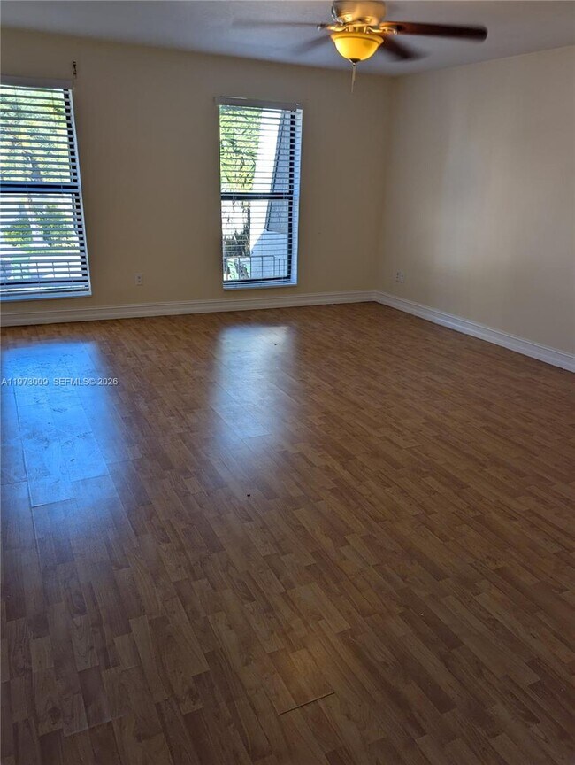 Photo - 13511 NE 24th Pl