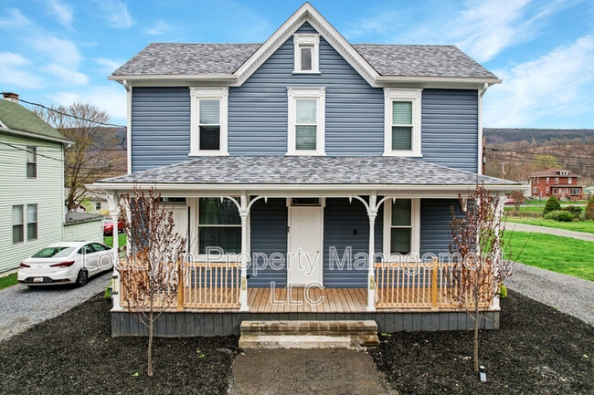 Building Photo - 14208 Temple St Unit 14208