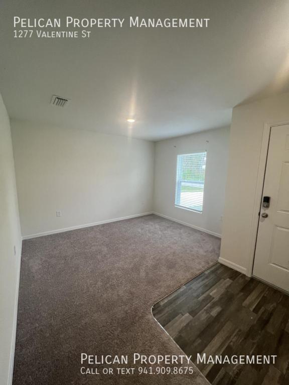 Photo - 1277 Valentine St