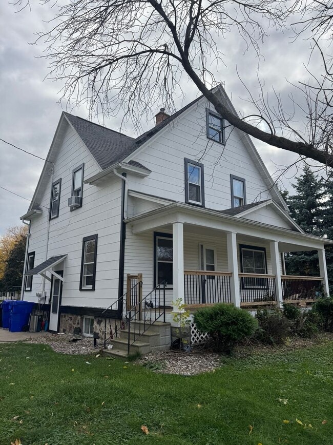 Photo - 1421 E Midway Rd Unit Lower