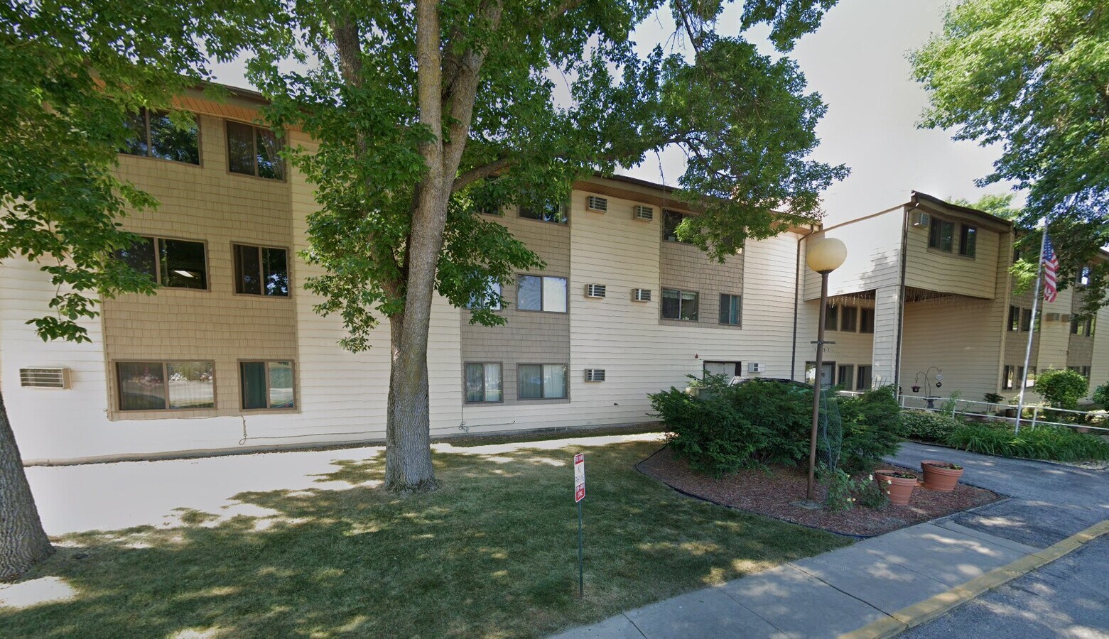 Photo - 1531 6th Pl SE