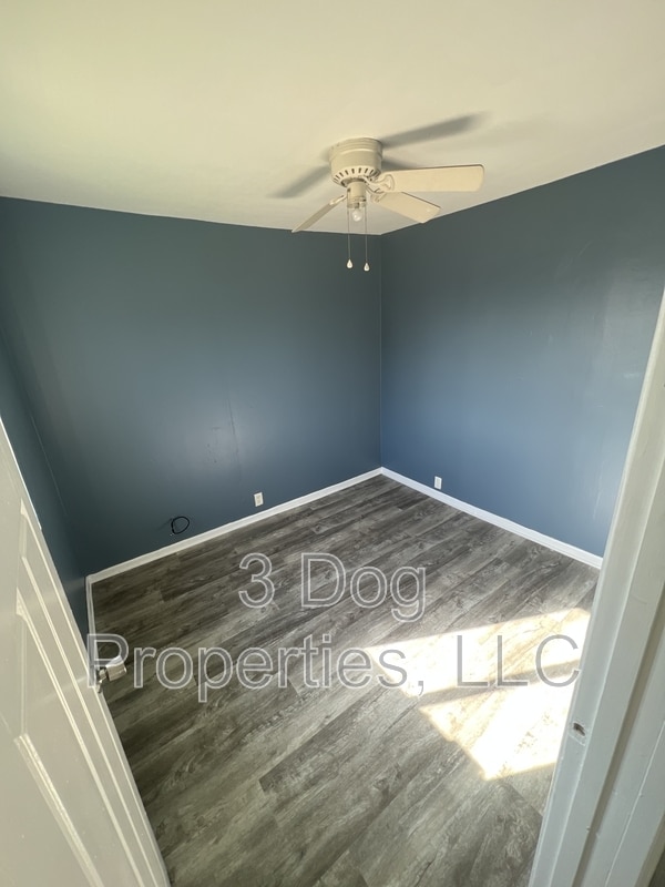 Photo - 2305 Glass St