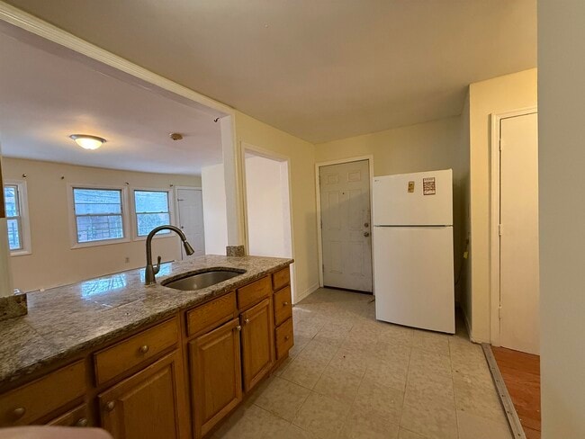 Photo - 20 Dales Ave Unit 1