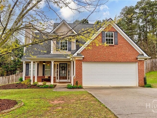 Building Photo - Beautiful 3BR/3BA Home with Private Pool in Commerce