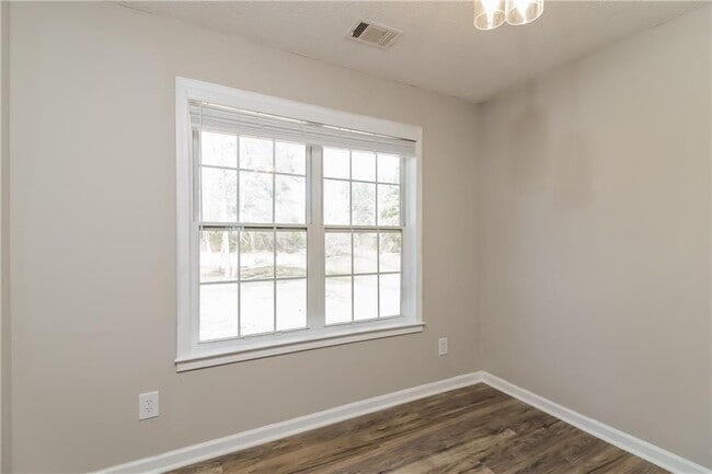 Photo - 171 Country Meadows Ct