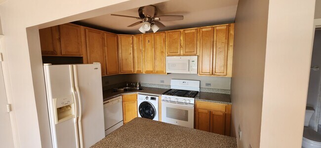 Photo - 3846 25th Ave Unidad 6