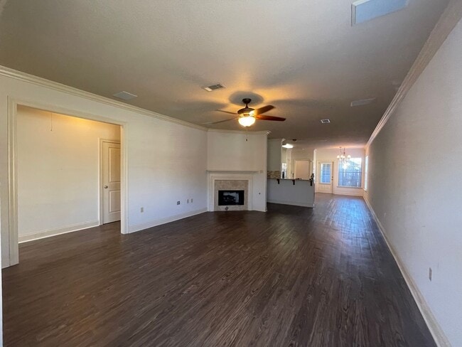 Photo - Spacious 3 Bedroom Condo in a Gated Community