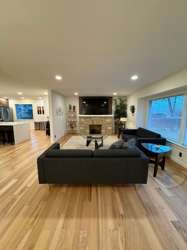 Photo - 13814 W Robin Trl