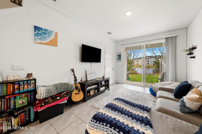 Photo - 8415 Zenith Cir