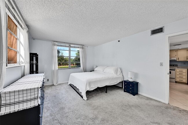 Photo - 3001 W Rolling Hills Cir Unit 210