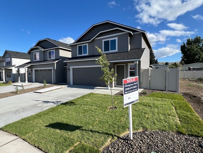 3bd/2.5ba BRAND NEW Townhouse in West Vall... - 3bd/2.5ba BRAND NEW Townhouse in West Vall...