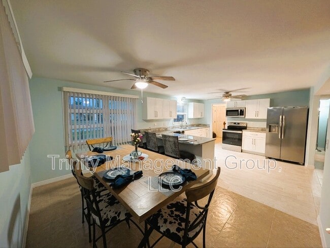 Photo - 13419 Starfish Dr