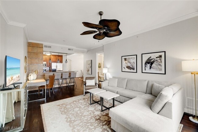 Building Photo - 23161 Fashion Dr Unit 311