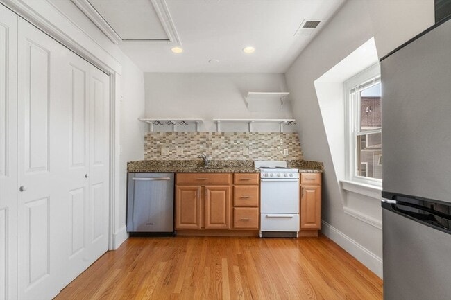 Photo - 102 Jaques St Unit 2