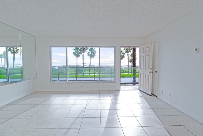 Photo - 717 Ocean View Dr