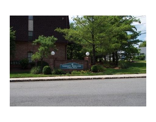 Photo - 906 Green Hollow Dr Unit 906