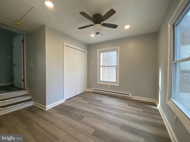 Photo - 21 E Price St Unidad 2B