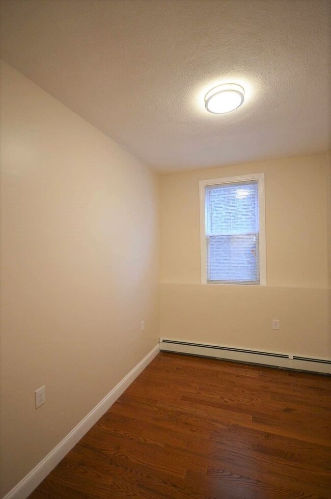 Photo - 349 Sumner St Unidad 1