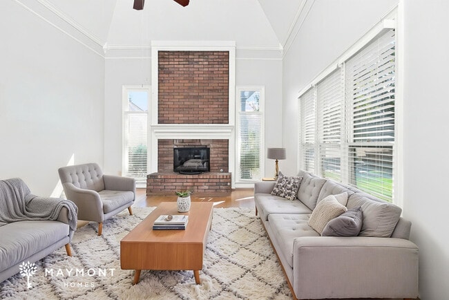 Photo - 2273 Hickory Path Dr