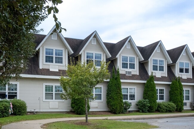 1 bed, 1 bath independent senior living (5... - 1 bed, 1 bath independent senior living (5... Apartamento Unidad 214