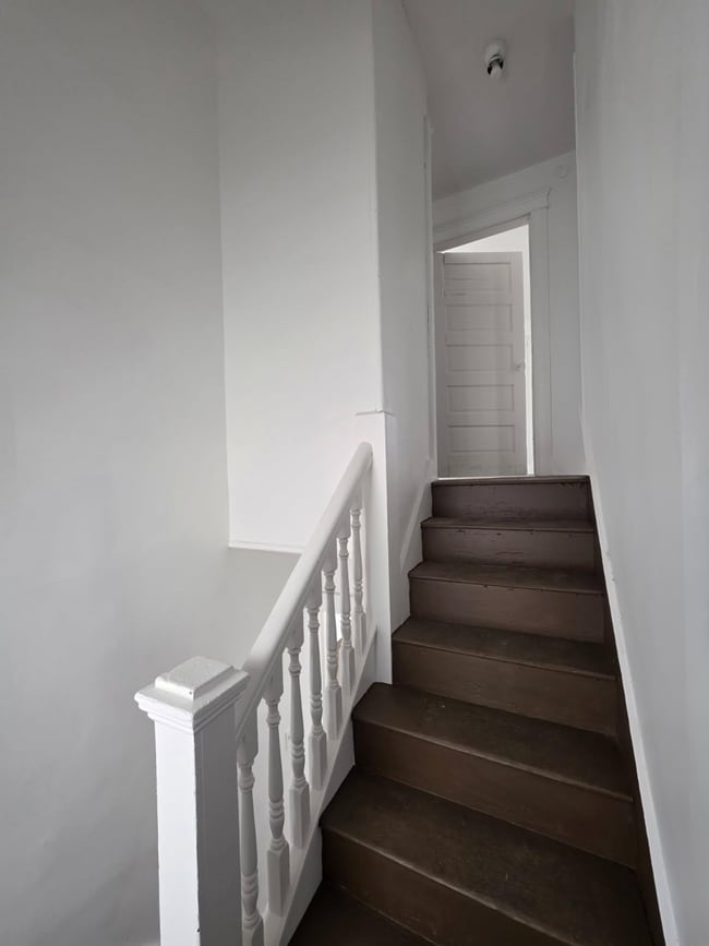 Photo - 526 W Mulberry St