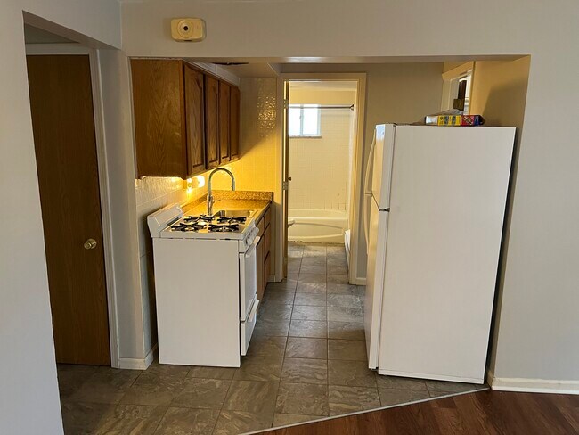 Photo - 3212 Harry Lee Ln Unit 9