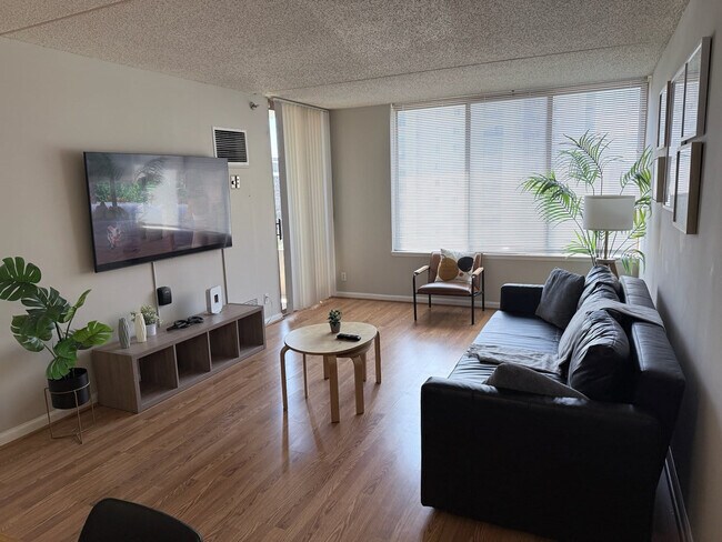 Photo - 401 12th St S Unidad SI FL12-ID1038990P