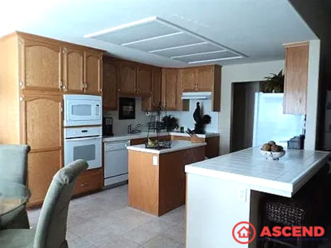 Photo - Spacious 4BD/2BA Home in Bakersfield's Desirable 93311 — HOA Community with Pool Access!