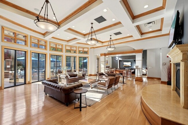 Photo - Excelsior & Grand