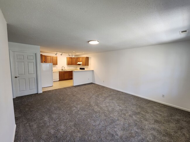 Photo - 30 Robinson Cove Rd Unit B