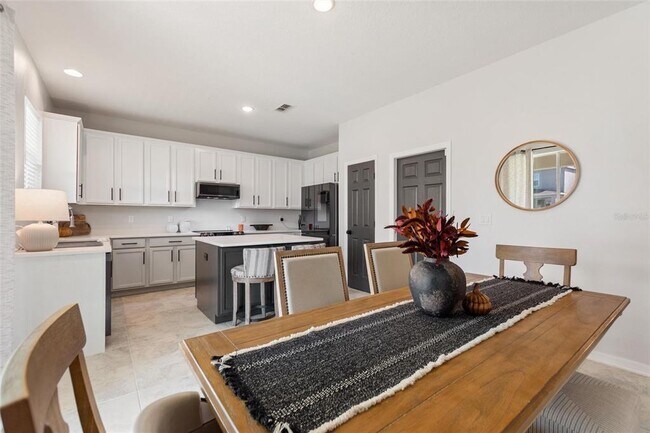 Photo - 1501 Woodlark Dr