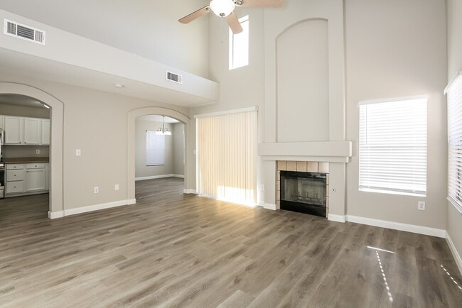 Photo - 1411 Dillon Ridge