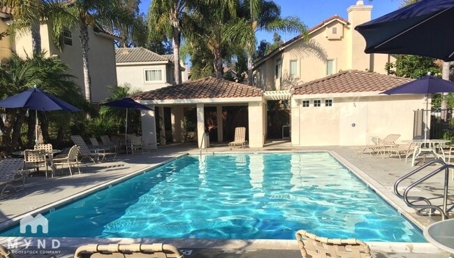 Photo - 305 Diamante Way