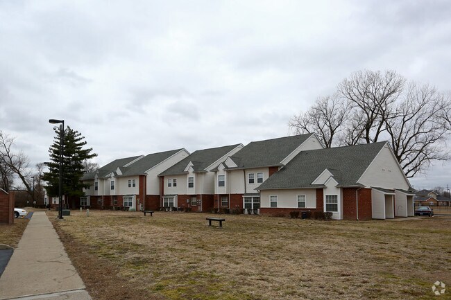 Photo - Bissell Apartments