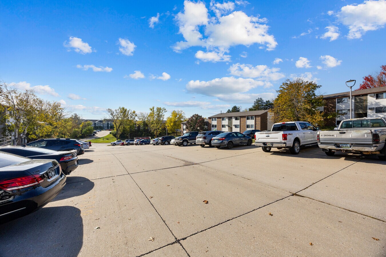 Surface lot - 810 Benton Dr