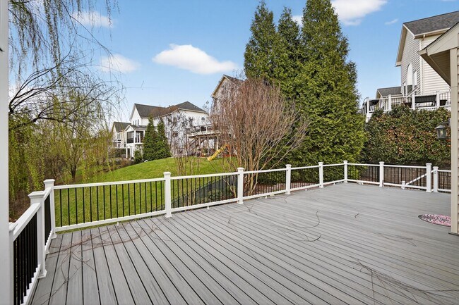 Photo - 43286 Canal Creek Pl