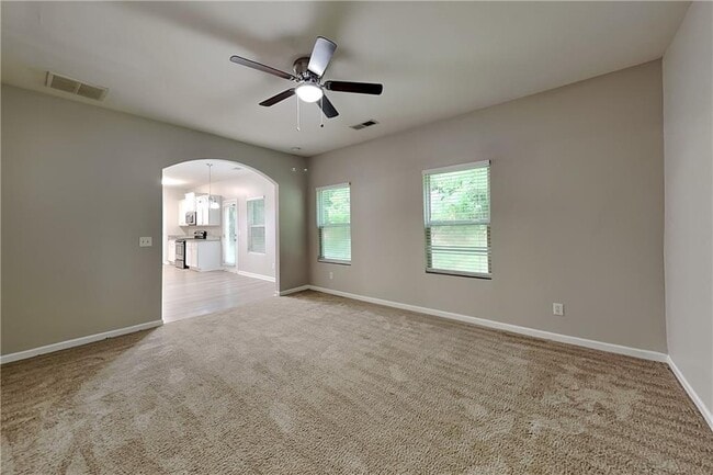 Photo - 119 Spring Forrest Ln