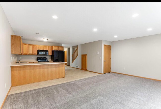 Photo - 6372 13th St N