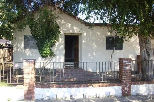 Building Photo - 20424 Raymond Ave Rental