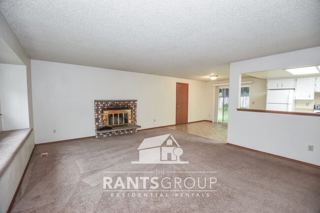 Photo - Charming 3 Bedroom Rambler in Great Lacey Location — Apply Today