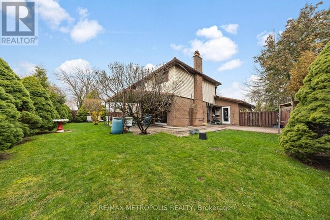 Photo - 754 Eyer Dr