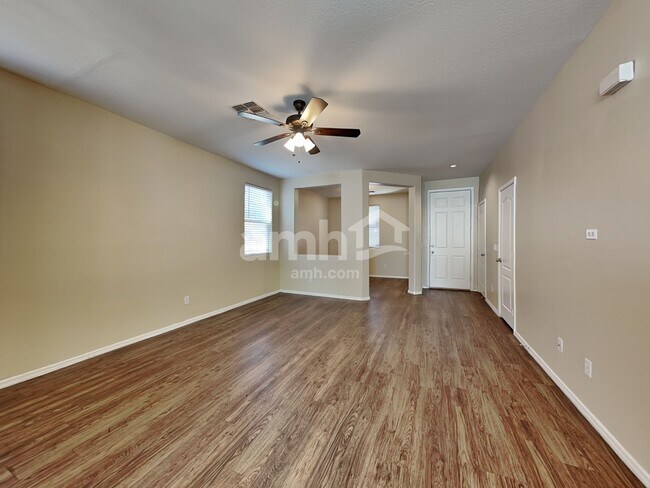 Photo - 7949 W Brill St